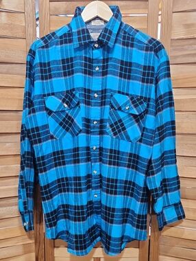 Saugatuck Drygoods Company LTD. Button Down Shirt Long Sleeve Blue Black Men L